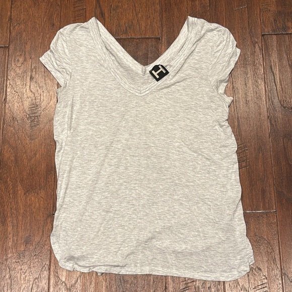 Heather Gray V-Neck Women's Top - Picture 5 of 8